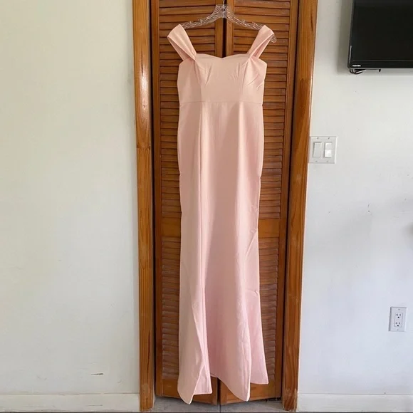NEW Likely Bartolli Off Shoulder Pink Gown Dress - Picture 3 of 9